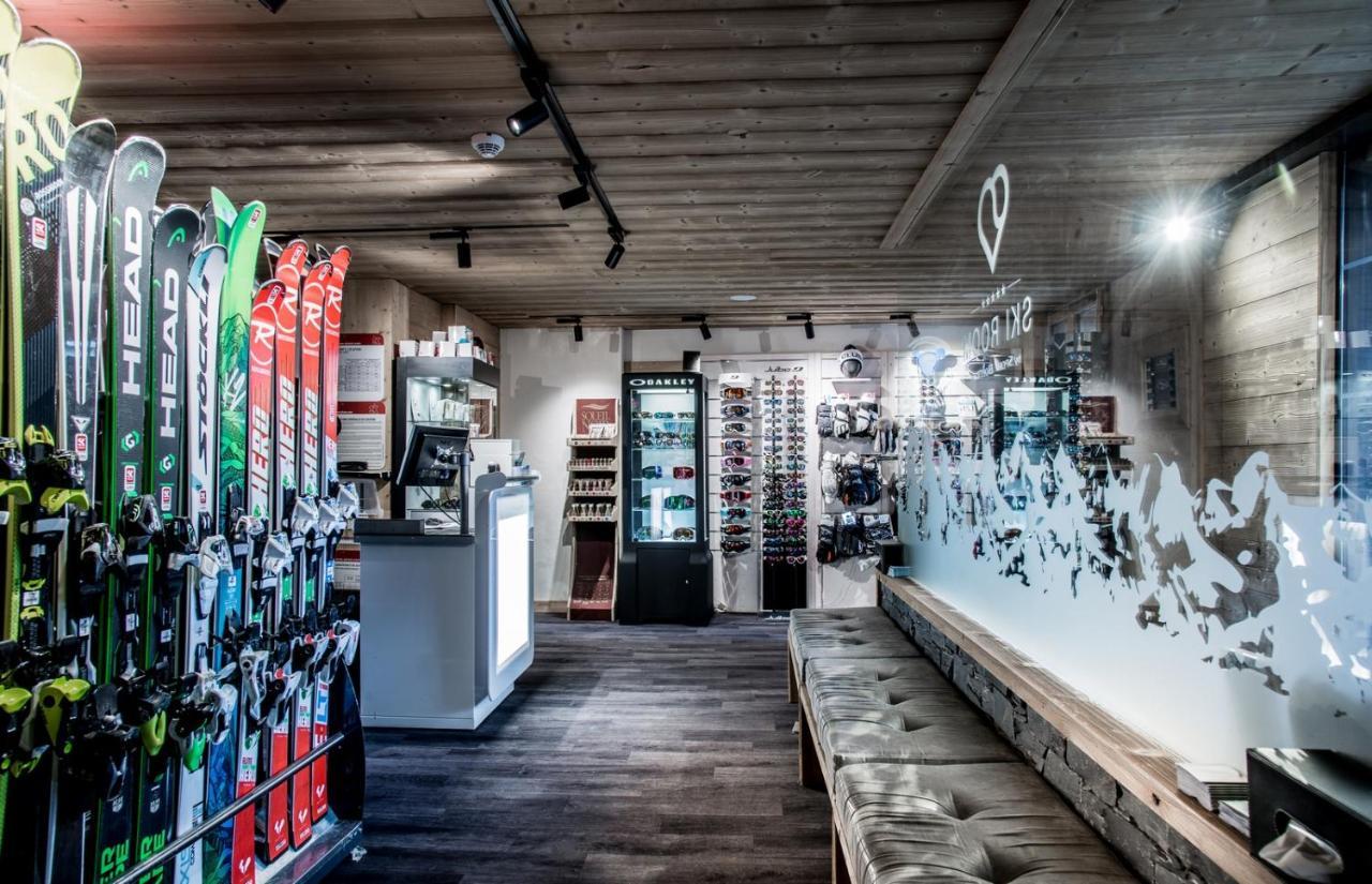 爱心村社酒店 拉克吕萨 外观 照片